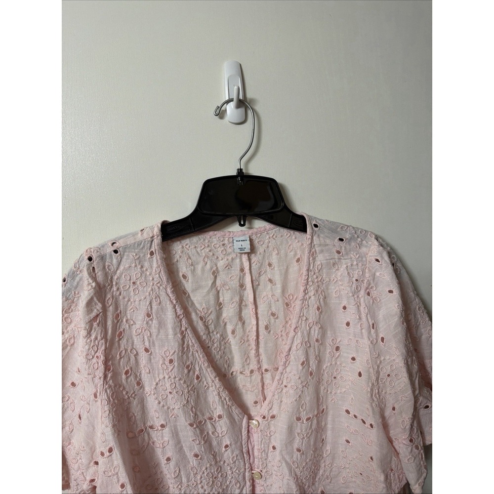 Old Navy Pink Eyelet Top Blouse Button Up Cottage Shabby Chic Soft Girl Size L